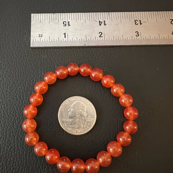 ❤️ Carnelian Semi-Precious 8mm Stone Bracelet - Picture 3 of 5